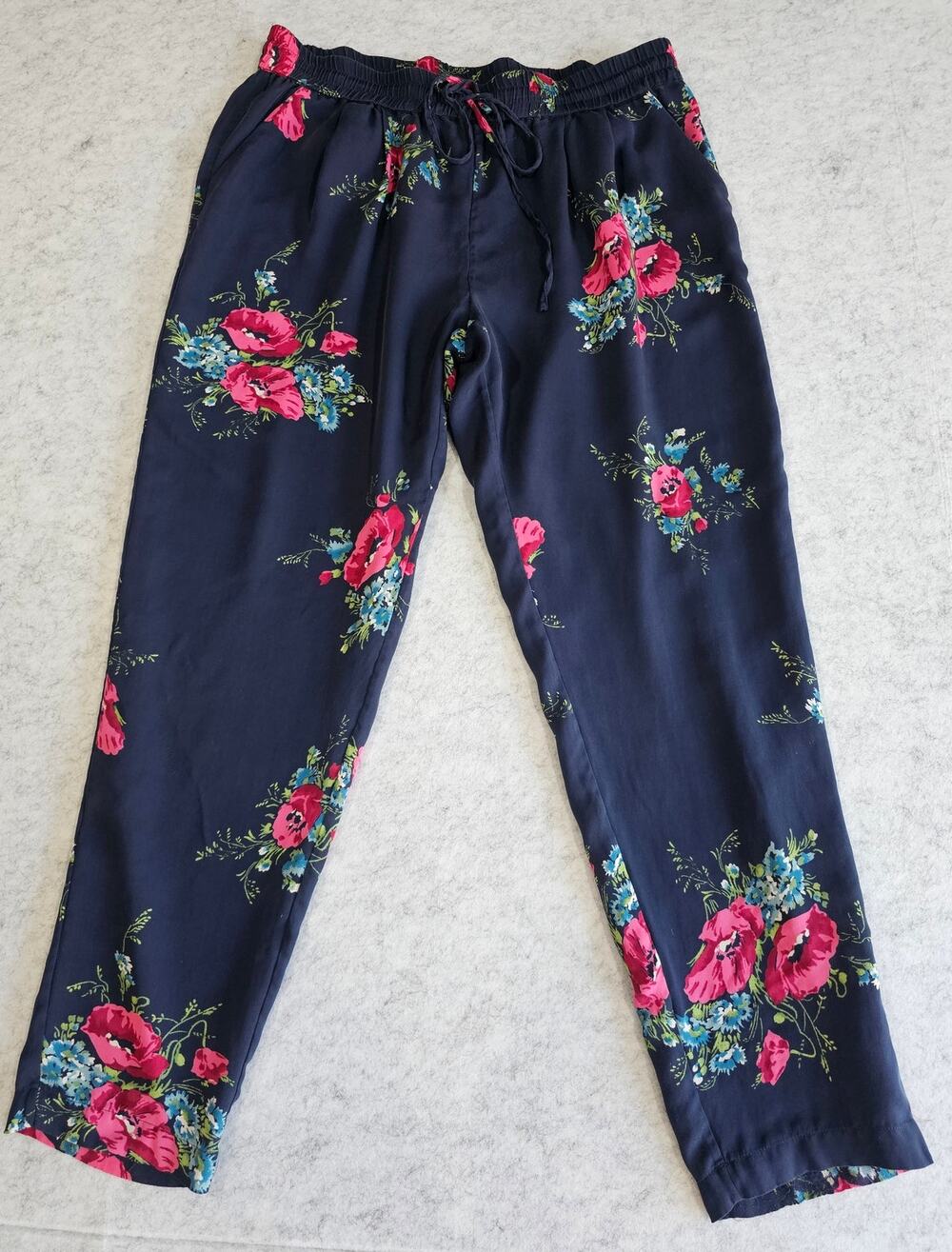 Joie Silk Pants, Navy Floral 100% Silk Pull on Pants, Drawstring, Womens Sz M